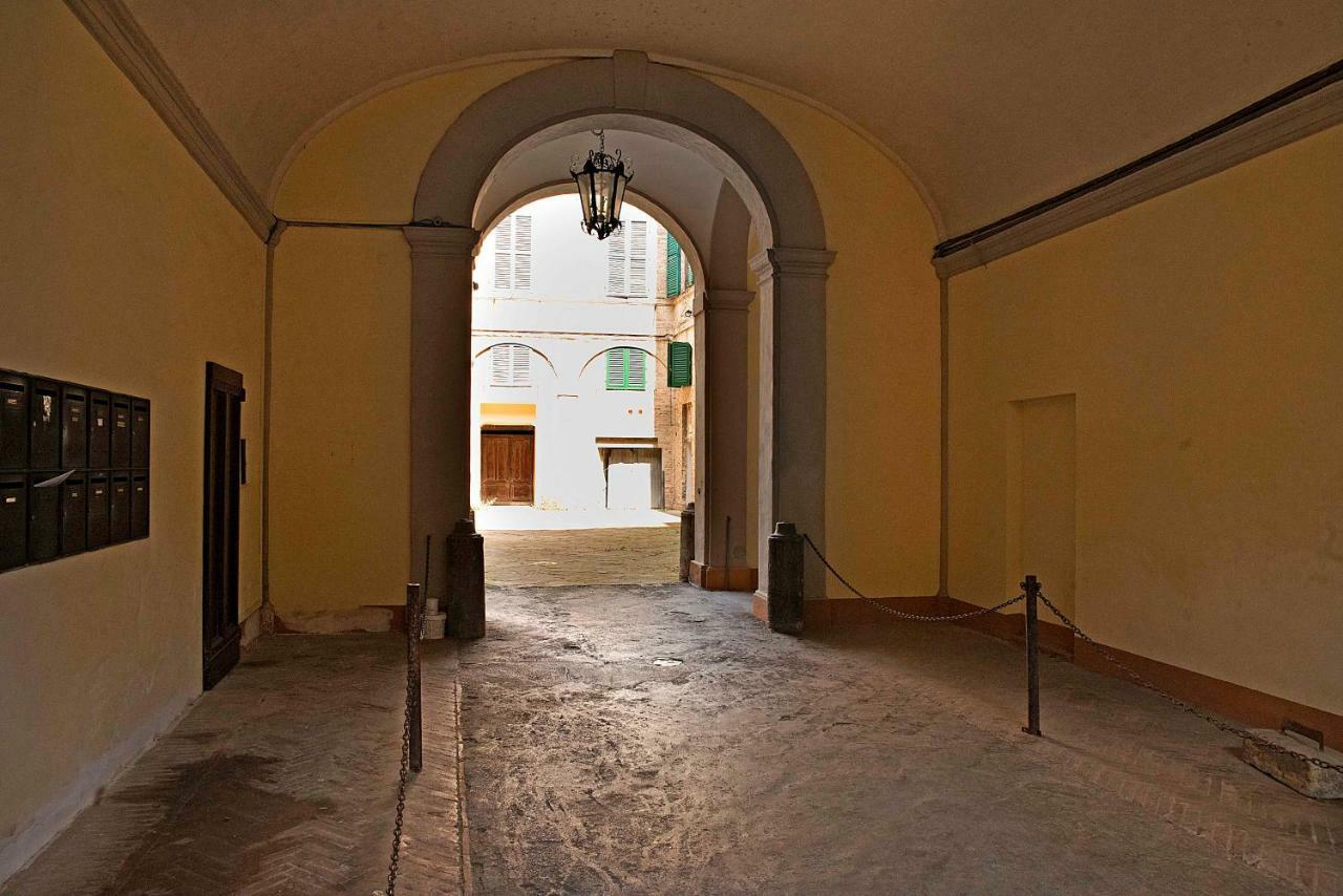 Stilnuovo Charming Apartment In Siena'S Historic Center, Very Close To Piazza Del Campo Ngoại thất bức ảnh